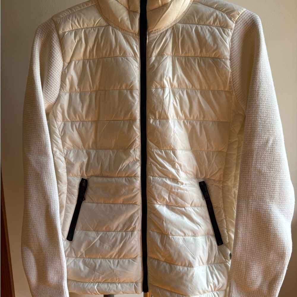 Lou & Grey Sweater Puffer Jacket with Black Zipper